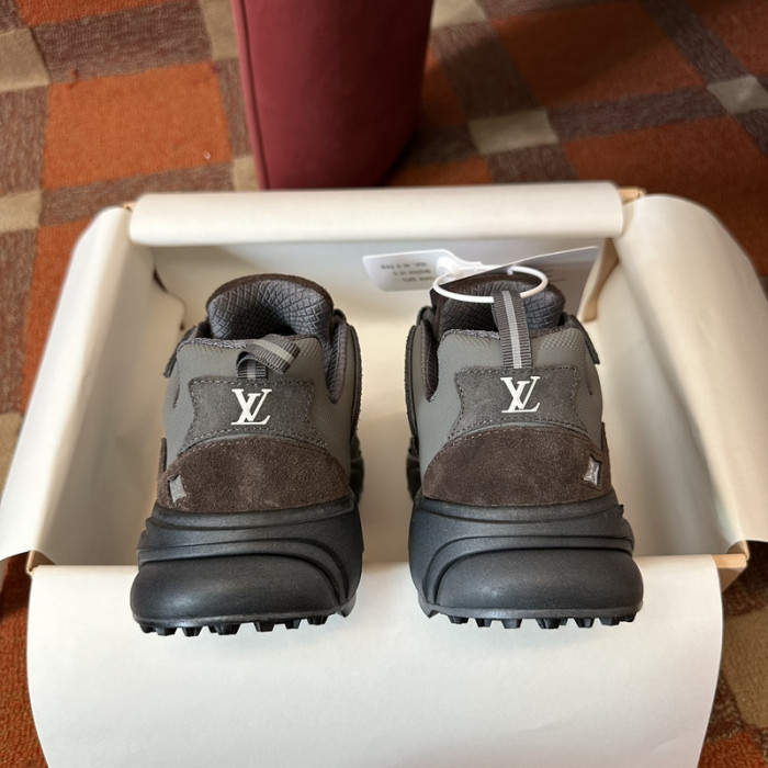 LUSV SNEAKERS