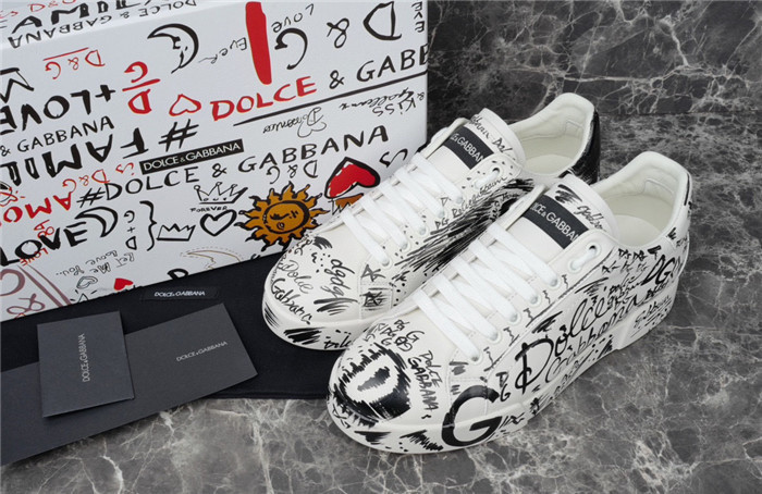 DG SNEAKER