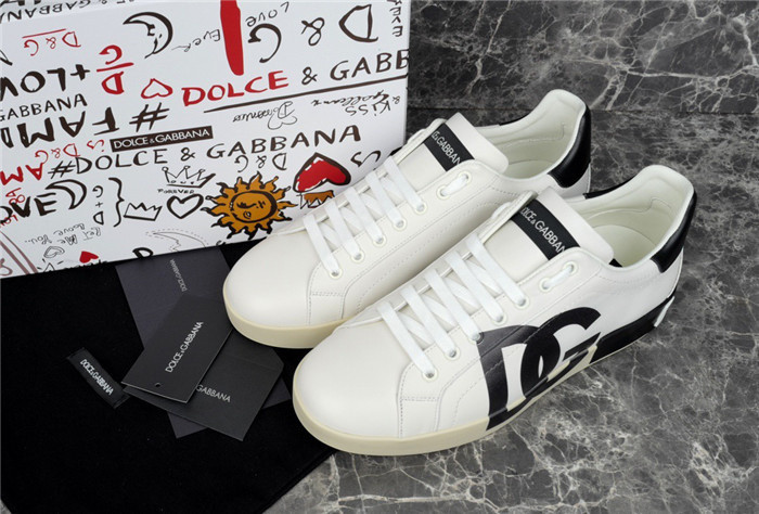 DG SNEAKER