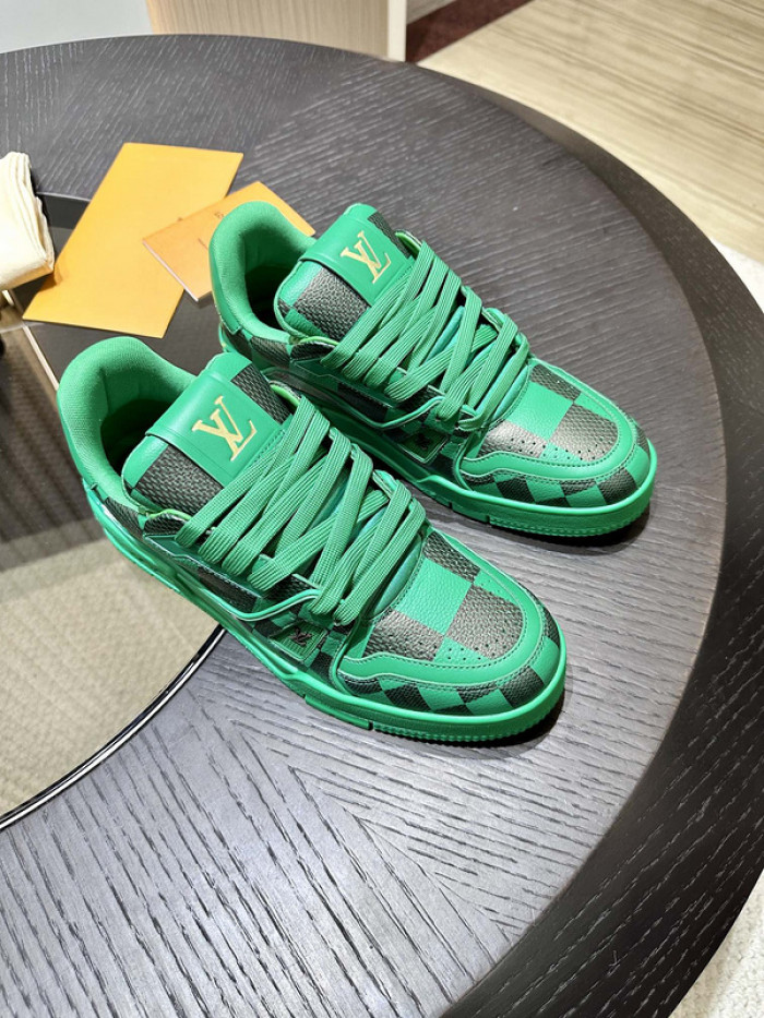LUSV SNEAKERS