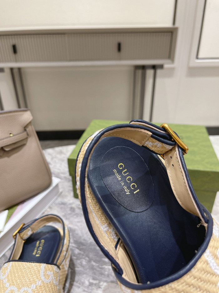 GCI GG Slide Sandal