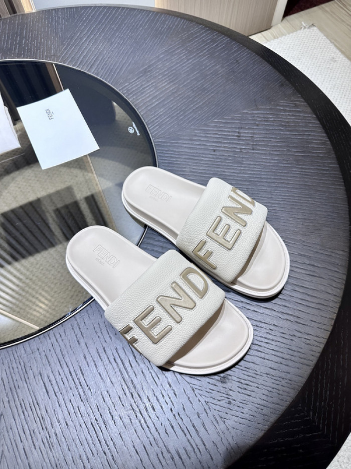 F**di sandal