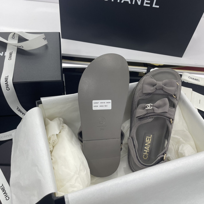 CN Slide Sandal