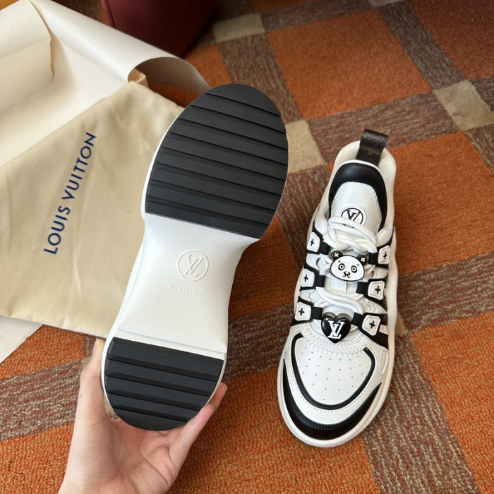 LUSV SNEAKERS