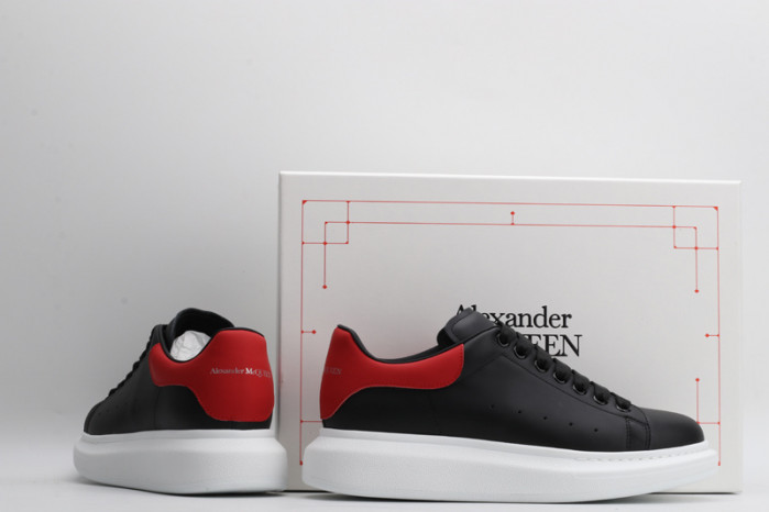 ALEXMQ Sneakers