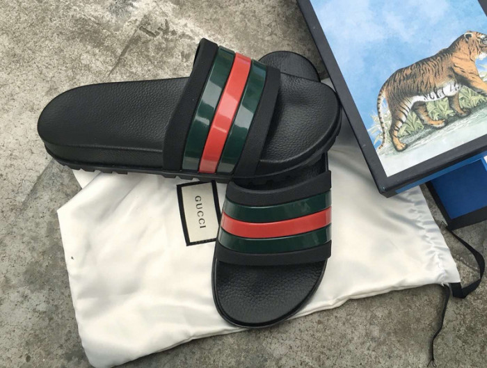 GCI GG Slide Sandal