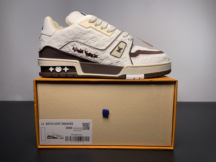 LUSV SNEAKERS