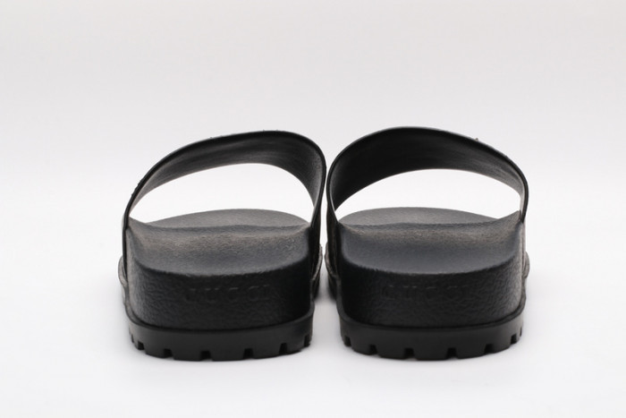 GCI GG Slide Sandal