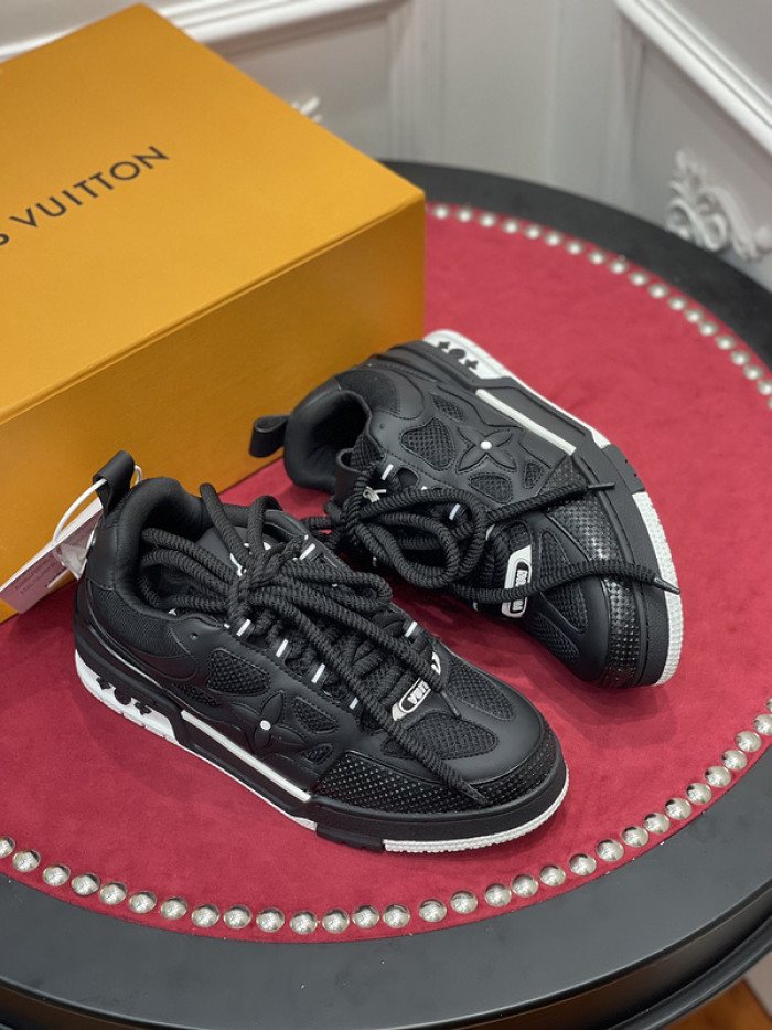 LUSV SNEAKERS