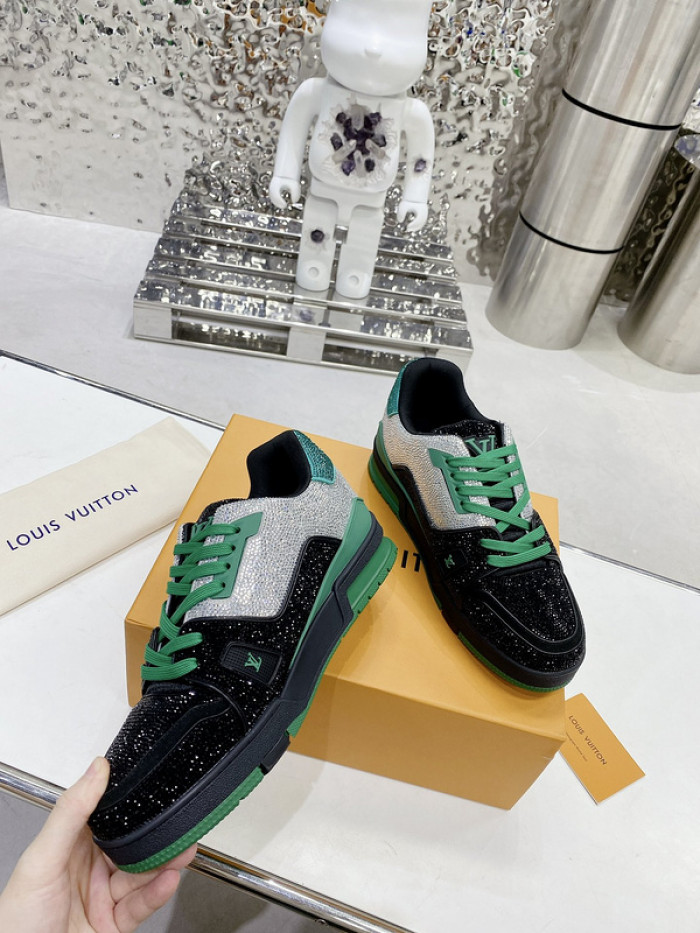 LUSV SNEAKERS