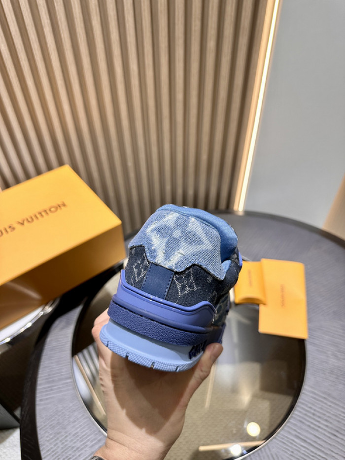 LUSV SNEAKERS