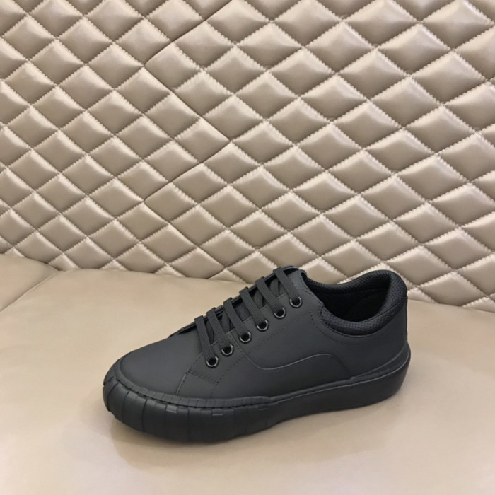 F**di sneakers