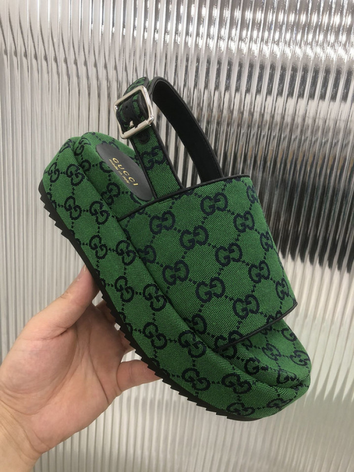 GCI GG Slide Sandal