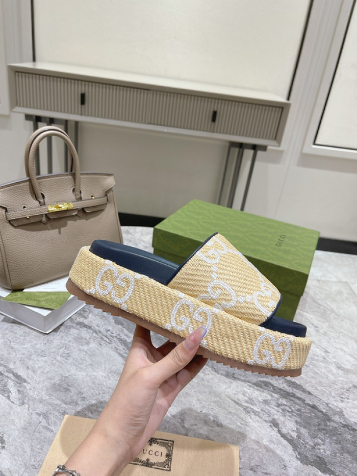 GCI GG Slide Sandal
