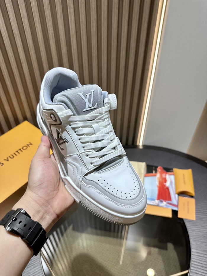 LUSV SNEAKERS