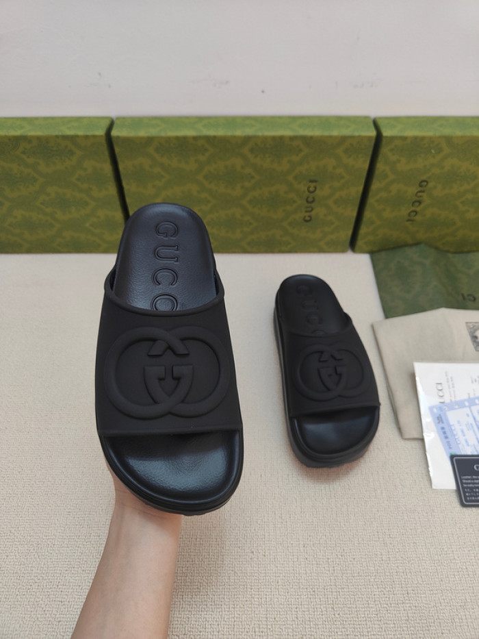 GCI GG Slide Sandal