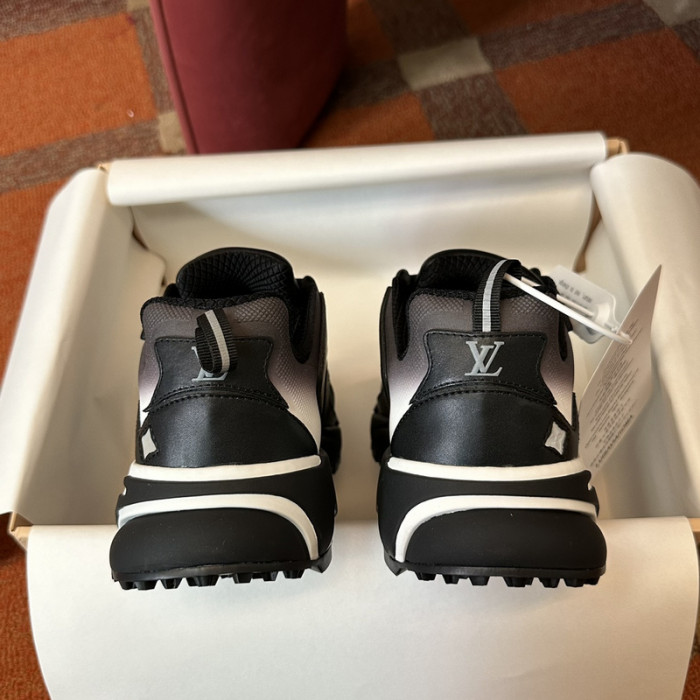 LUSV SNEAKERS