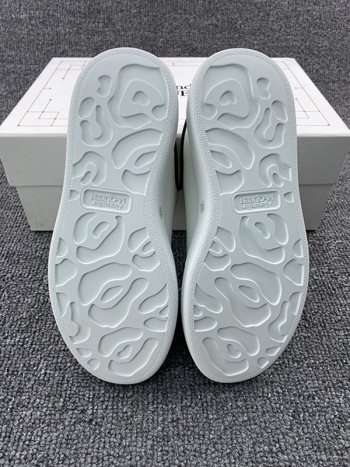 ALEXMQ Sneakers