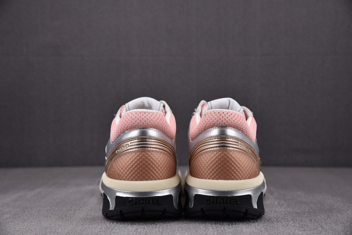 CHNL Sneaker