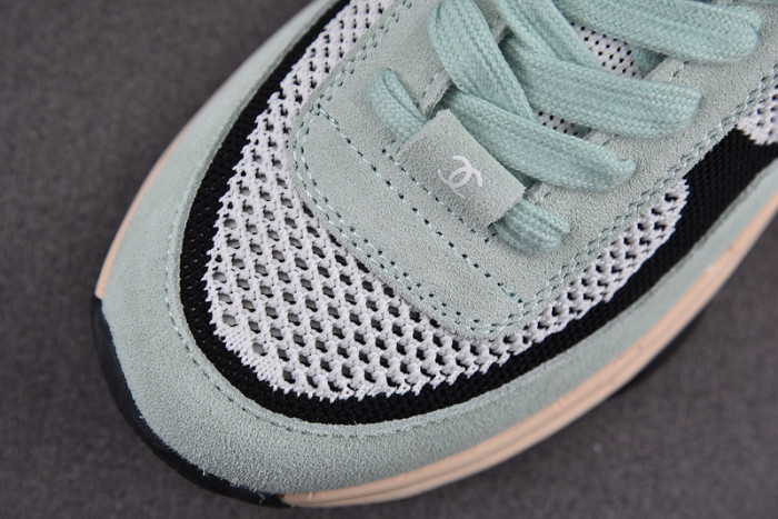 CHNL Sneaker