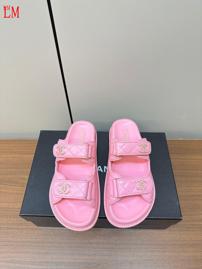 CN Slide Sandal