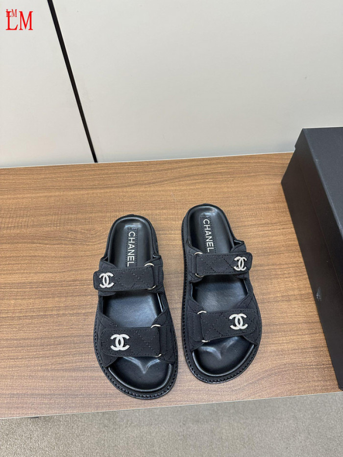 CN Slide Sandal