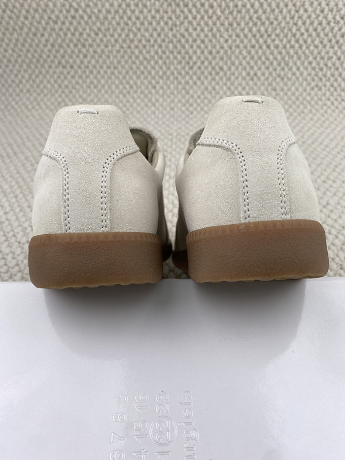 ma*s*n Ma*i*la sneaker
