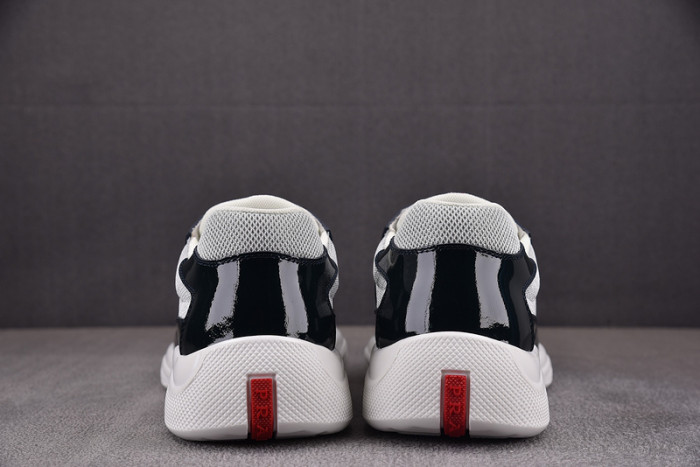 PRDA Sneaker