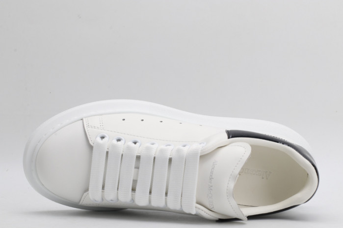 ALEXMQ Sneakers