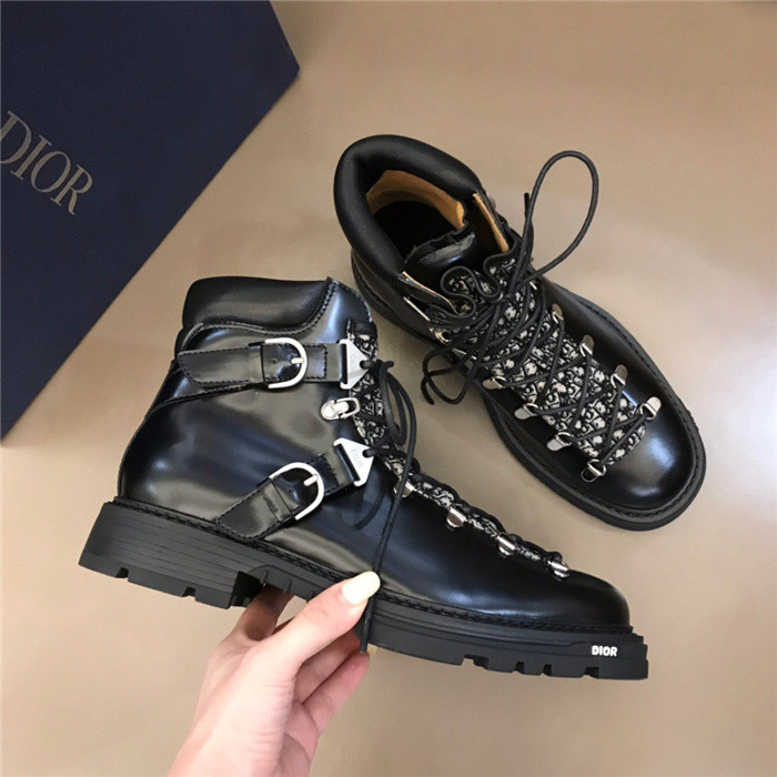 DOR BOOT