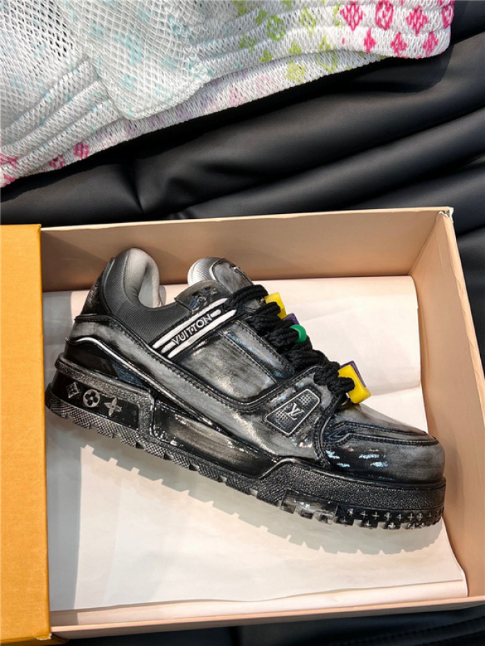 LUSV SNEAKERS