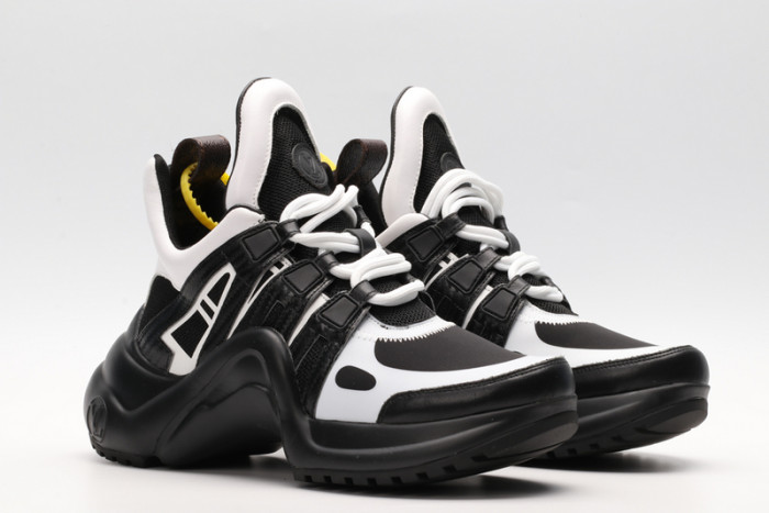 LUSV SNEAKERS