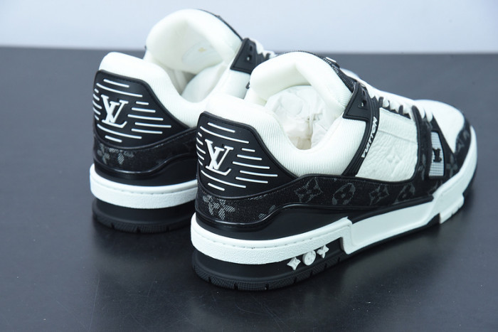 LUSV SNEAKERS