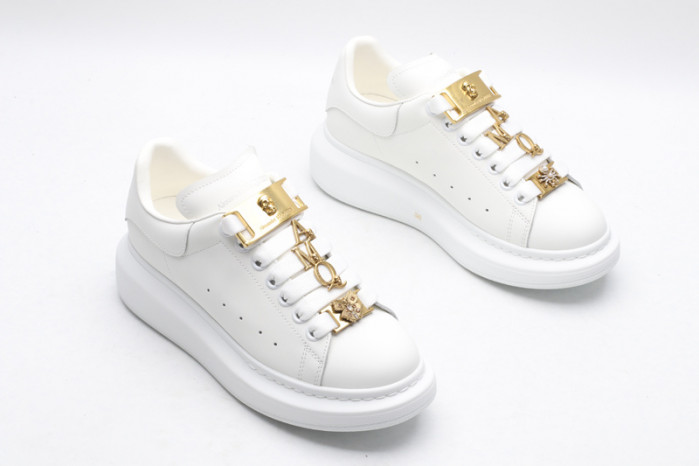 ALEXMQ Sneakers