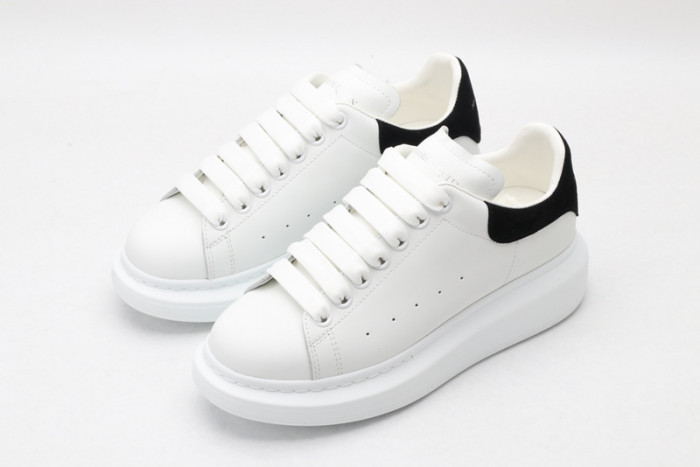 ALEXMQ Sneakers