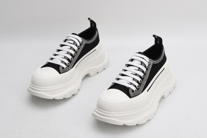 ALEXMQ Sneakers