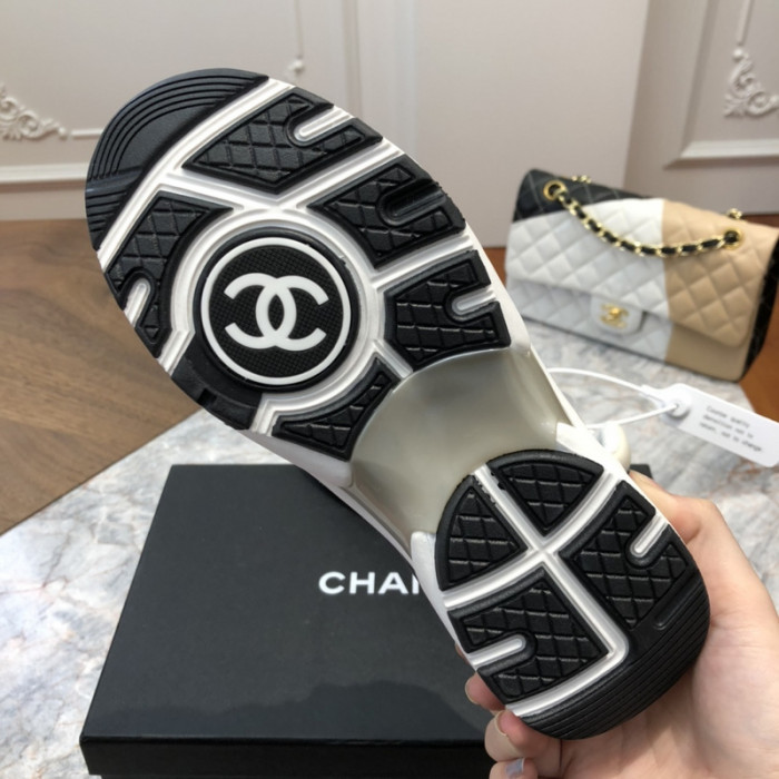 CHNL Sneaker