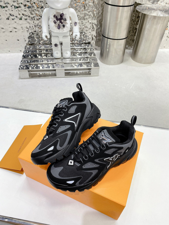LUSV SNEAKERS