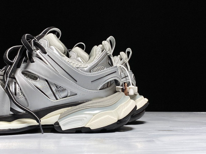 BALCIA Track SNEAKER