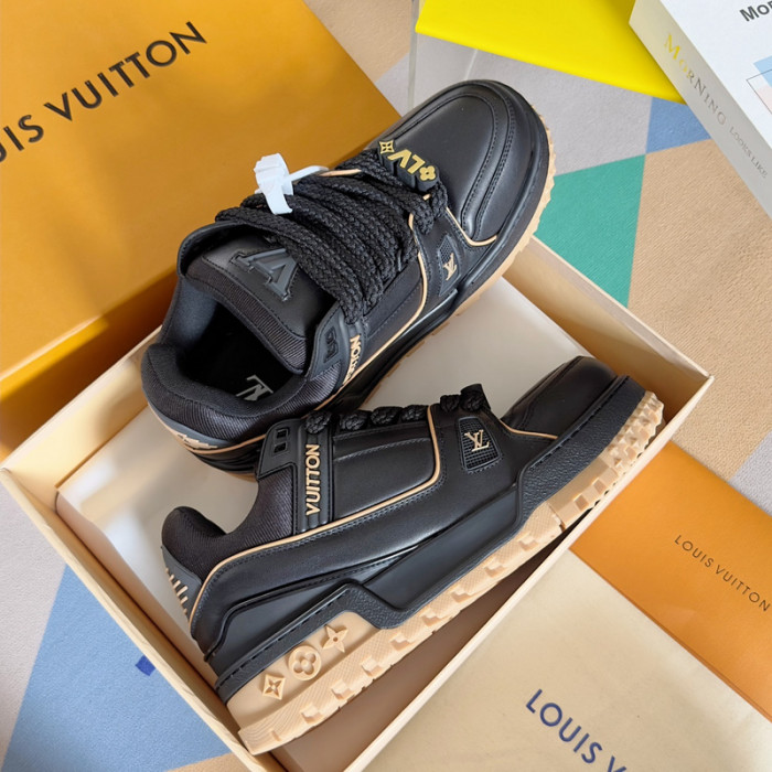 LUSV SNEAKERS