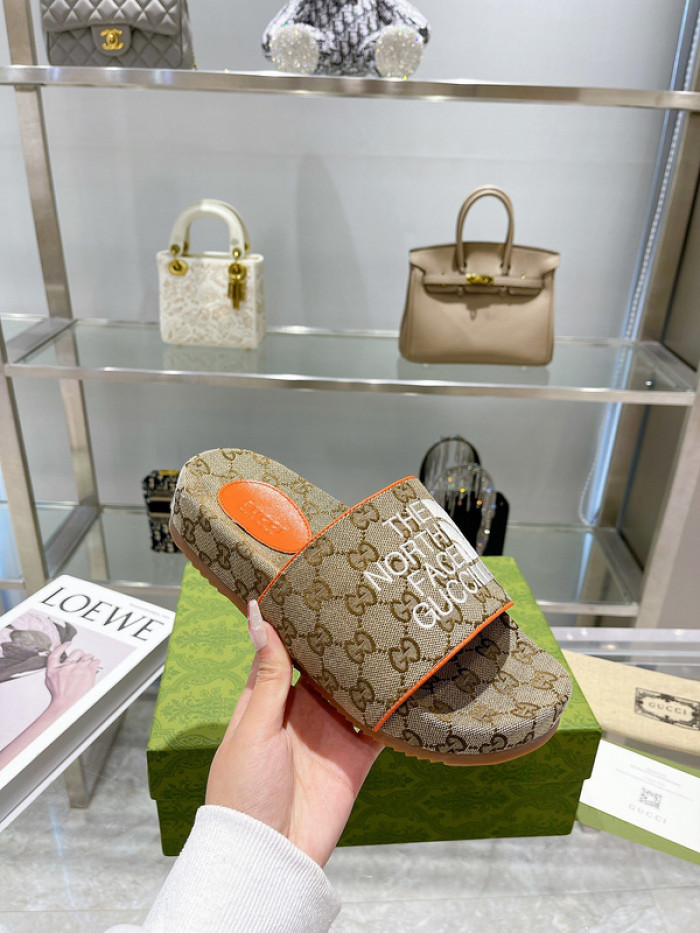 GCI GG Slide Sandal