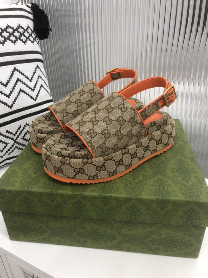 GCI GG Slide Sandal
