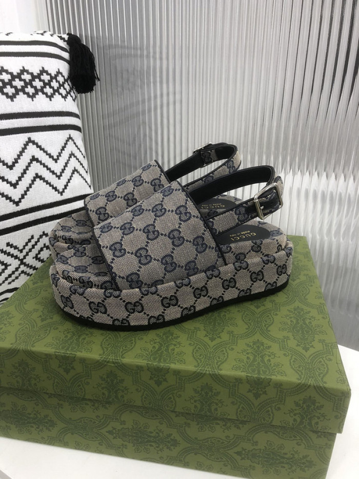 GCI GG Slide Sandal