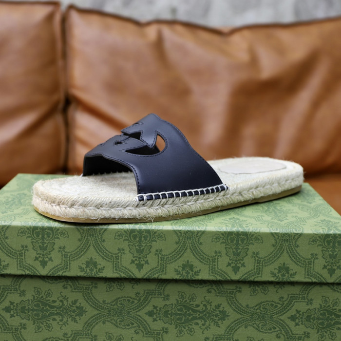 GCI GG Slide Sandal