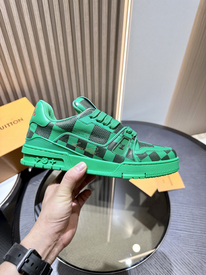 LUSV SNEAKERS