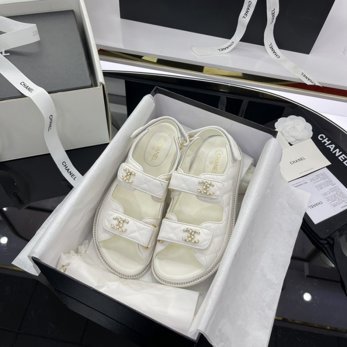 CN Slide Sandal