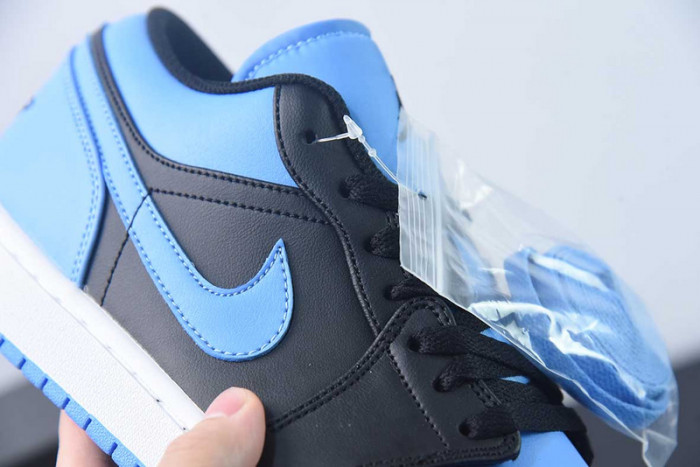 Air Jordan 1 Low 