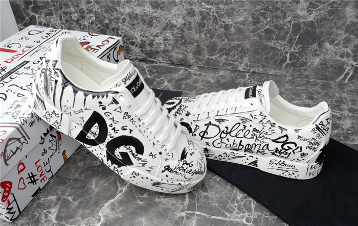 DG SNEAKER
