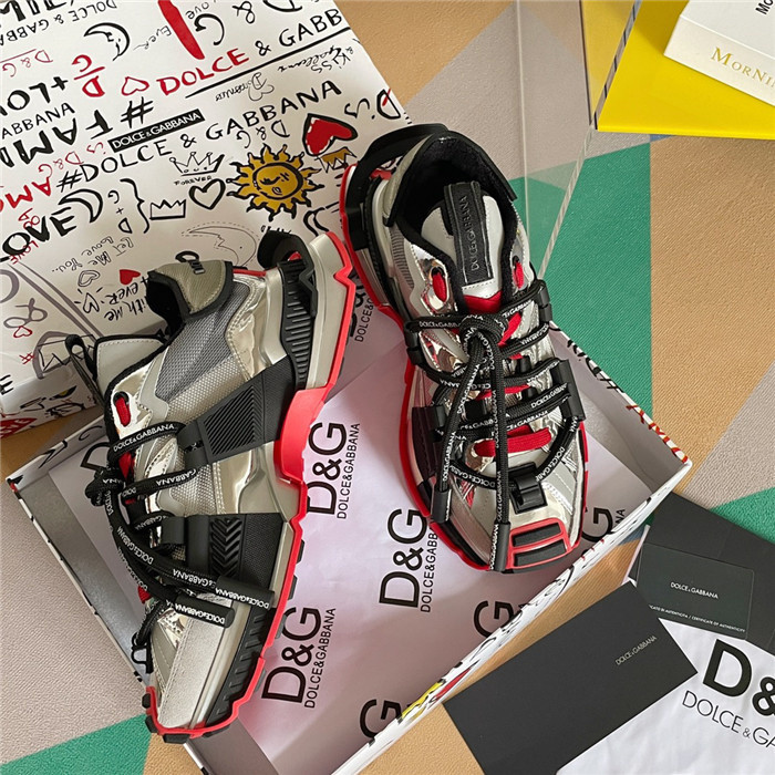 DG SNEAKER