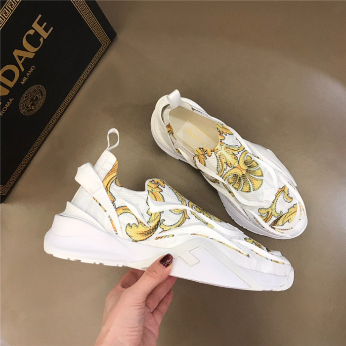 VRCE Sneaker